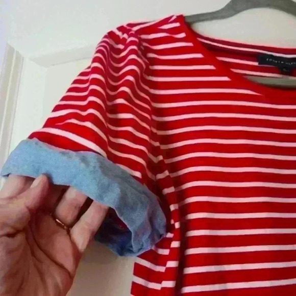 Tommy Hilfiger Tshirt top red white stripe. Denim sleeve trim. - Picture 1 of 8